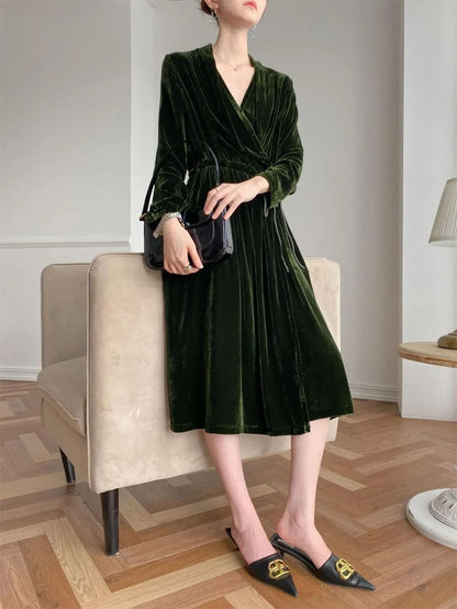Vintage V-Neck Midi Dress